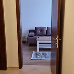 Apartament тони 1 с панорамна морска гледка и паркинг *