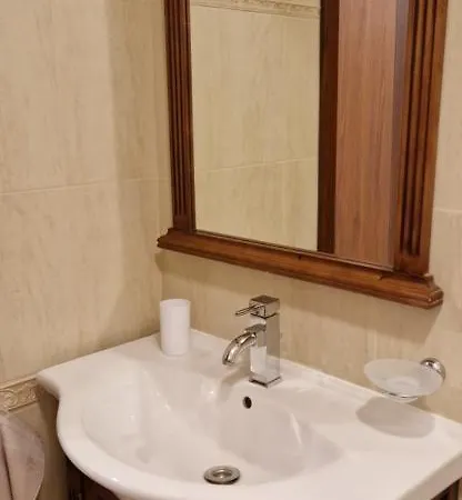 Appartement тони 1 с панорамна морска гледка и паркинг Varna