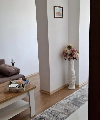 Appartamento тони 1 с панорамна морска гледка и паркинг Varna