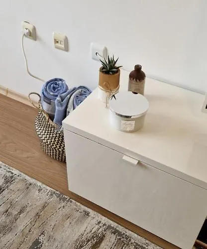 Appartamento тони 1 с панорамна морска гледка и паркинг Varna