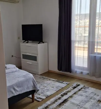 Apartament студио тони 1 Warna